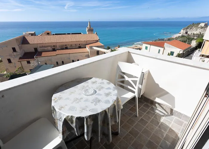 Aparthotel Residenza Luce Sul Mare 4*