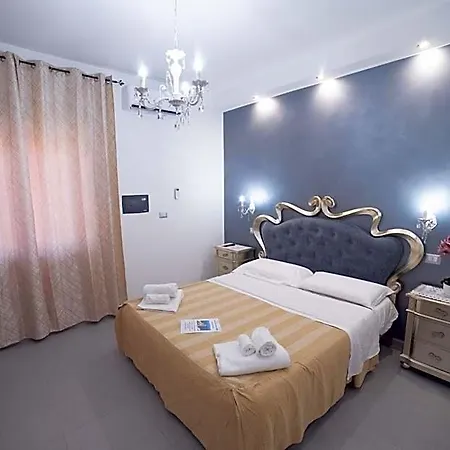 Residenza Luce Sul Mare 公寓式酒店 4*