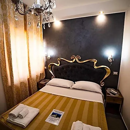 公寓式酒店 Residenza Luce Sul Mare 4*